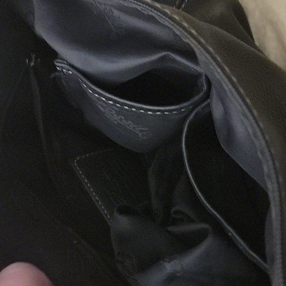 Authentic Fossil 100% Genuine Leather Duffle Handbag with Braided Straps - Picture 6 of 11